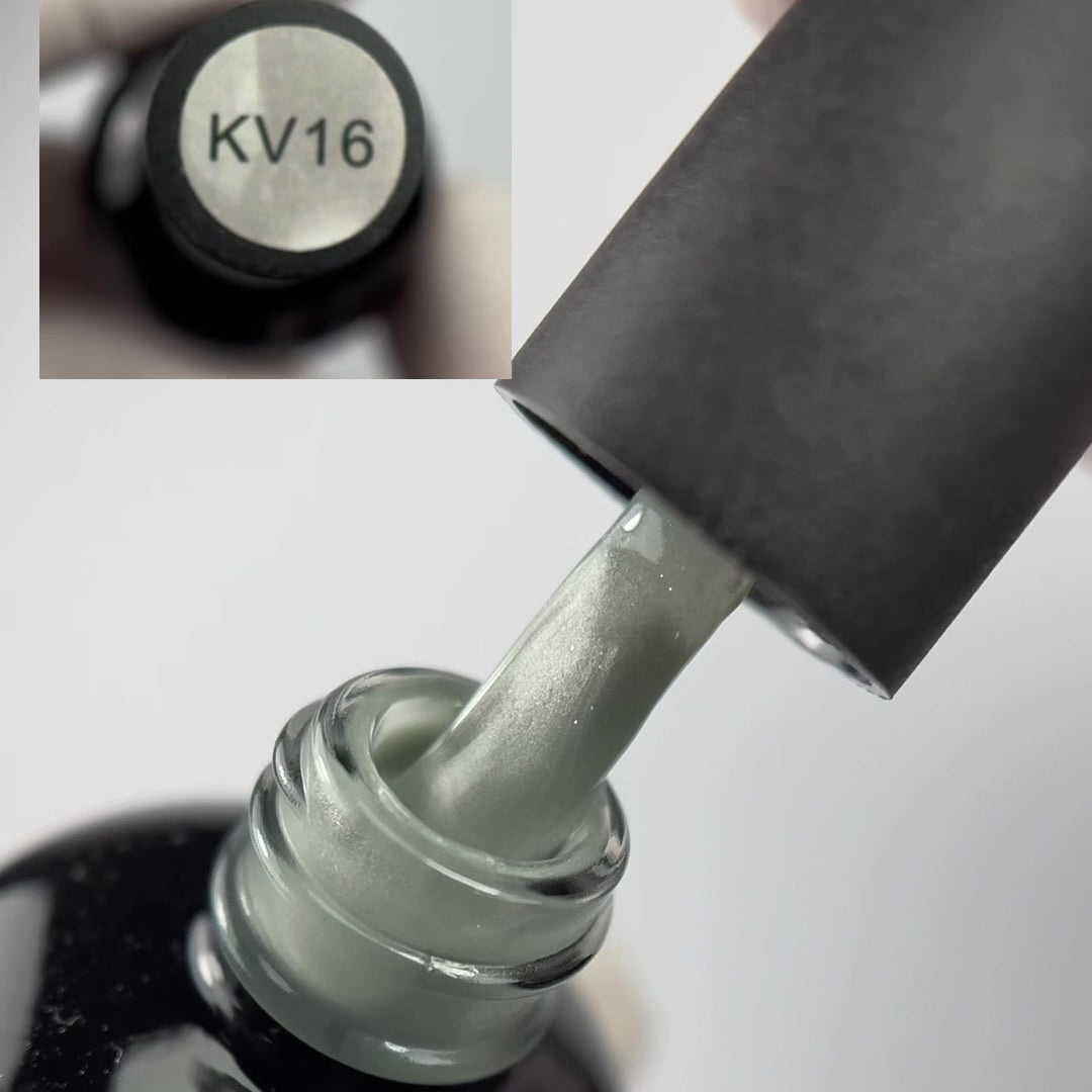 Kat's Eyes Velvet 16 - Mojo