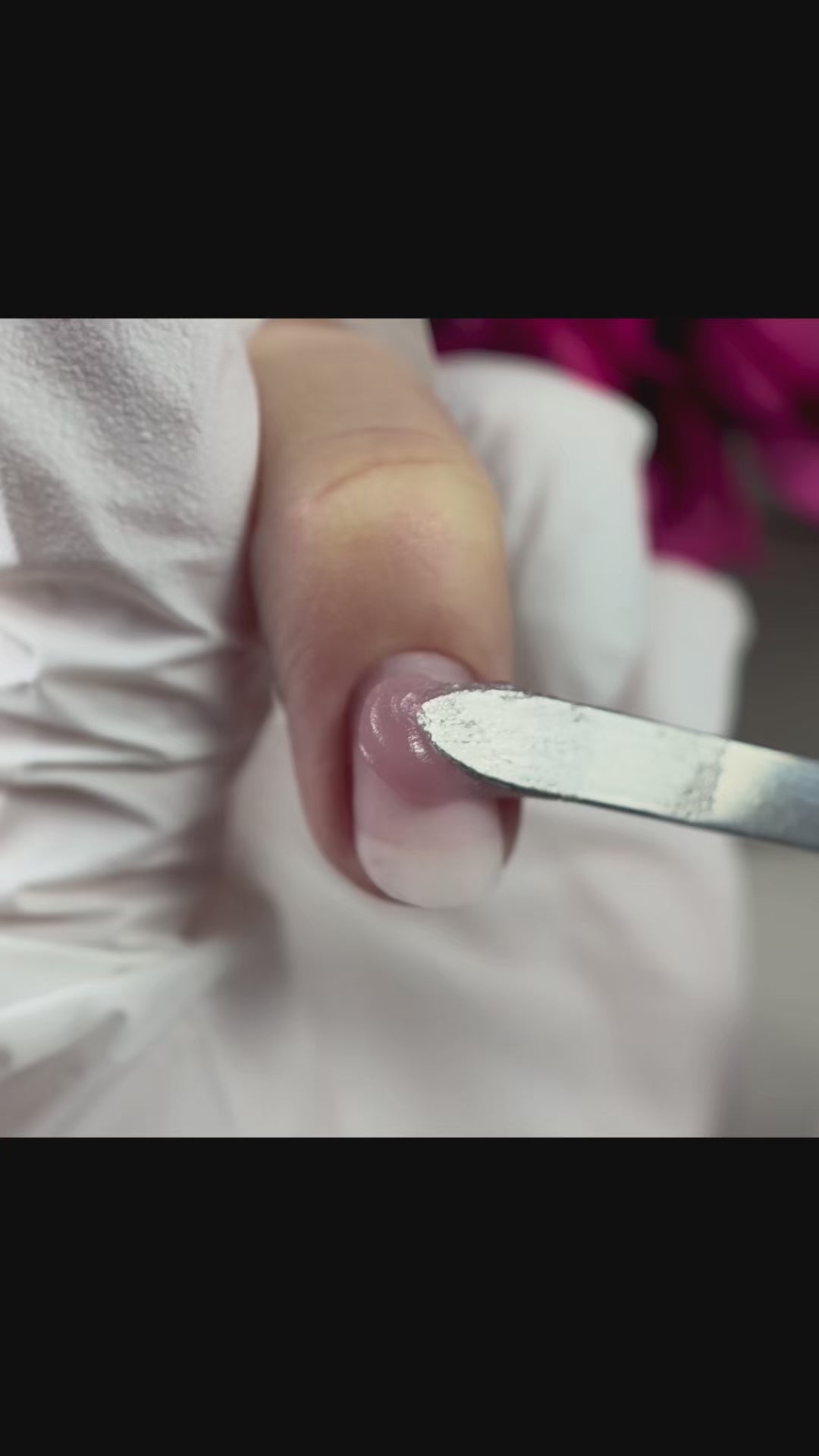 Carica il video: Polygel - Tan Skin